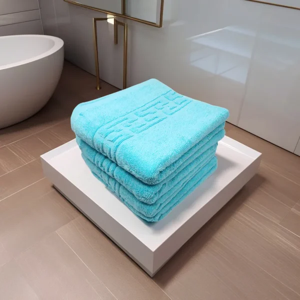 Set 4 Prosoape de Lux 50×90cm 100% Bumbac Pieptanat 650 g/mp-Sky Blue